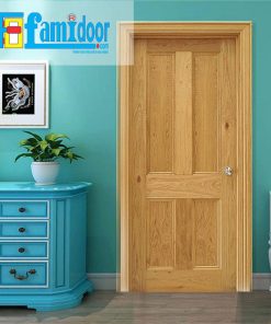 Cửa gỗ tự nhiên 04A tại Showroom Famidoor mang vẻ đẹp của tự nhiên, khi lắp đặt cửa gỗ cũng sẽ hiển thị các biểu tượng của vân gỗ nhìn đẹp và có sự lôi cuốn.