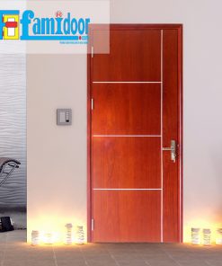 Cửa gỗ MDF LAMINATE P1R4b XOAN ĐÀO tại Showroom Famidoor thuộc dòng sản phẩm cửa gỗ công nghiệp MDF phủ nhựa.