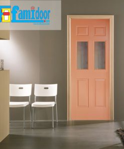 Cửa gỗ HDF MDF.6G2-C10 ở Showroom Famidoor có tính ổn định và mật độ gỗ mịn.