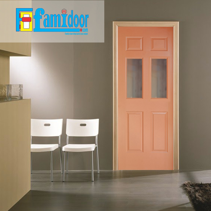 Cửa gỗ HDF MDF.6G2-C10 ở Showroom Famidoor có tính ổn định và mật độ gỗ mịn.