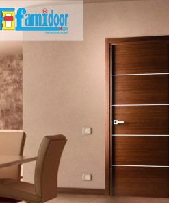 Cửa gỗ cao cấp fmd L-N4 ở Showroom Famidoor có giá hợp lý, chỉ bằng một nửa giá so với gỗ tự nhiên thật nguyên tấm.