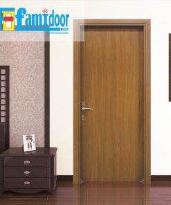 Cửa gỗ MDF MELAMINE M1-1 tại Showroom Famidoor có tính năng ưu việt là dễ định hình hoa văn cho mọi sản phẩm phức tạp.
