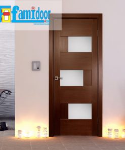 Cửa gỗ cao cấp fmd M1030 ở Showroom Famidoor có giá hợp lý, chỉ bằng một nửa giá so với gỗ tự nhiên thật nguyên tấm.