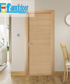Cửa gỗ MDF MELAMINE M1N1 tại Showroom Famidoor có tính năng ưu việt là dễ định hình hoa văn cho mọi sản phẩm phức tạp.