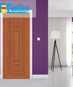 Cửa nhựa giả gỗ MB21 ở Showroom Famidoor được làm từ bột gỗ và bột nhựa kèm với keo đặc biệt ép nén ở áp suất cao và nhiệt độ cao tạo nên thanh nhựa cứng cáp, chịu lực tốt, chống thấm nước, chống mối mọt.
