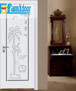 Cửa gỗ cao cấp PVC 1111 ở Showroom Famidoor được phủ một lớp nhựa PVC cao cấp vân gỗ trên bề mặt.